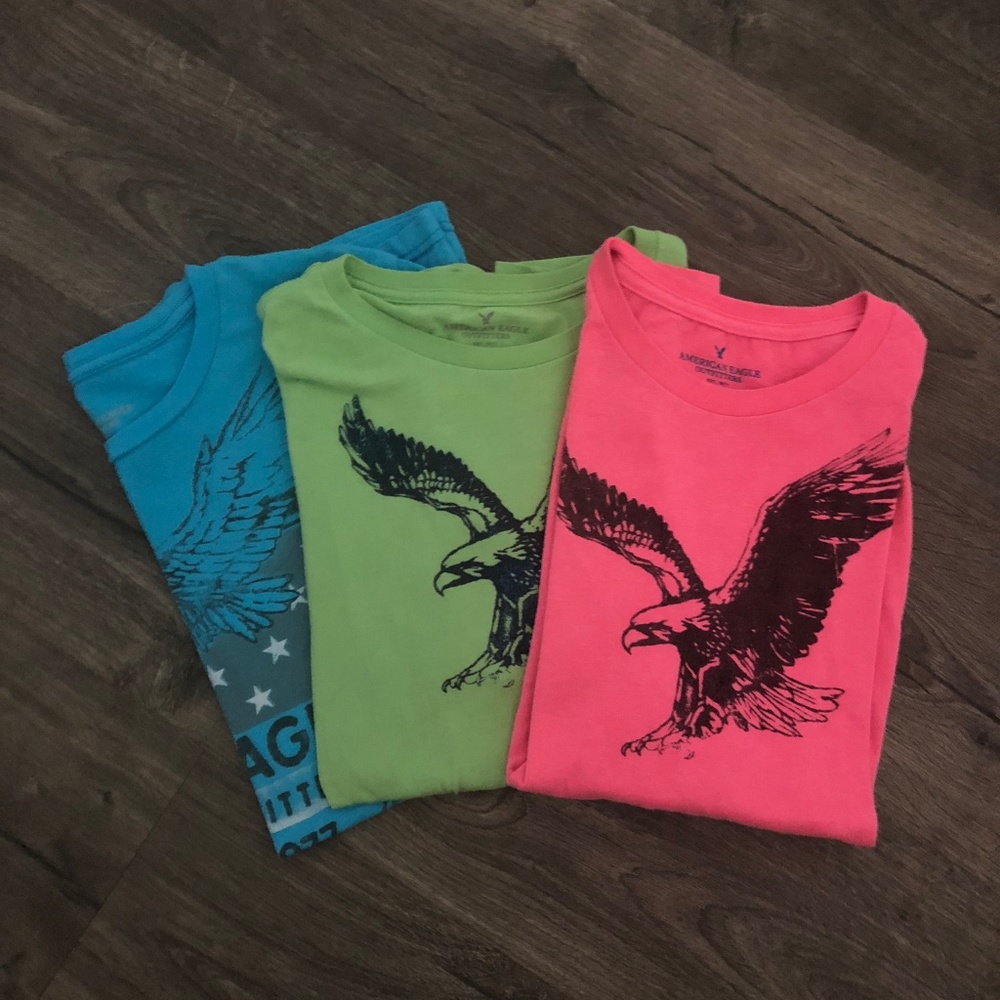 3 MEN'S AMERICAN EAGLE TSHIRTS